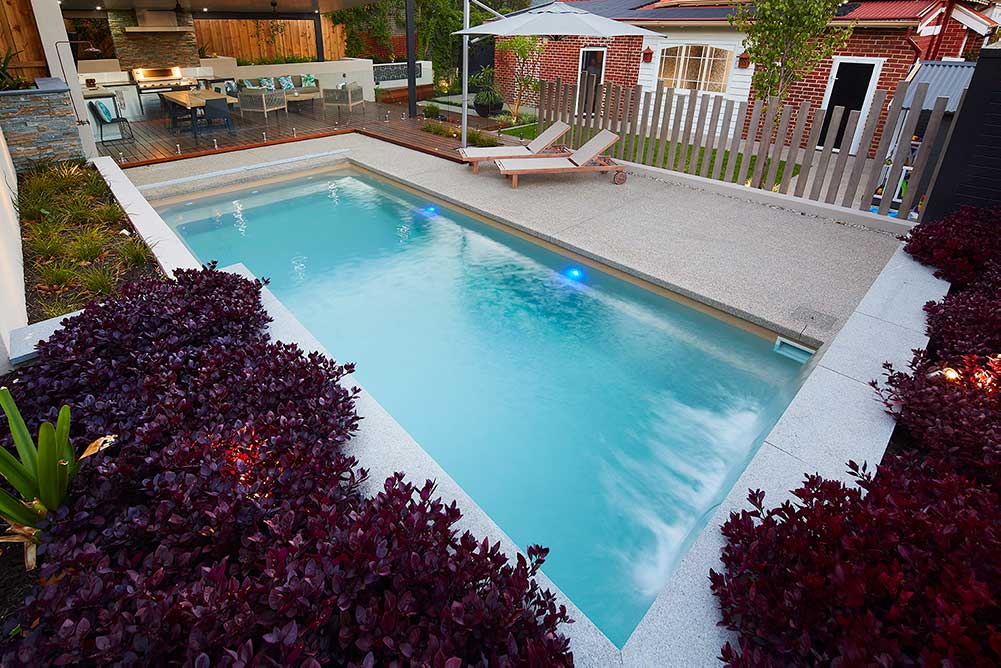 Billabong-alpine-white-fibreglass-pool