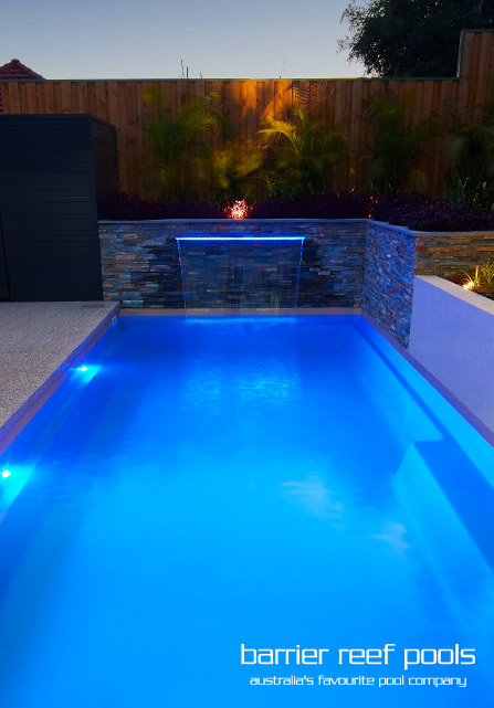 best-lights-for-your-fibreglass-pool-banner-m