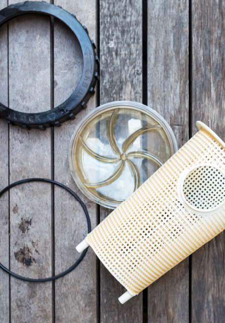 everything-you-need-to-know-about-pool-skimmers-blogimage1-m