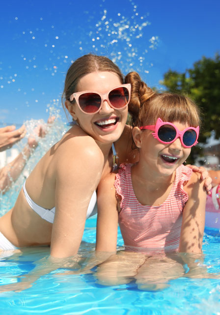 poolside-party-tips-blogimage1-m