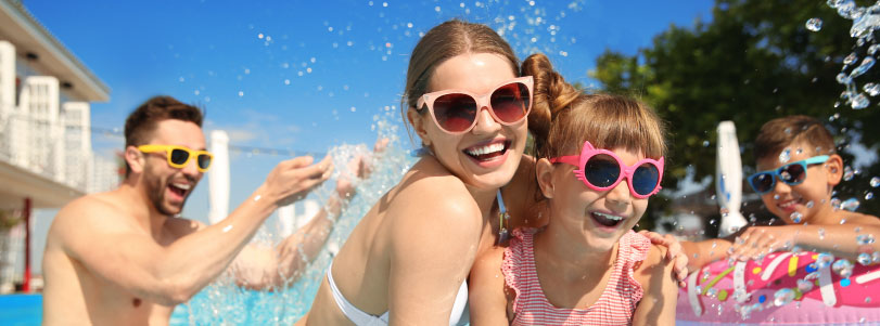 poolside-party-tips-blogimage1