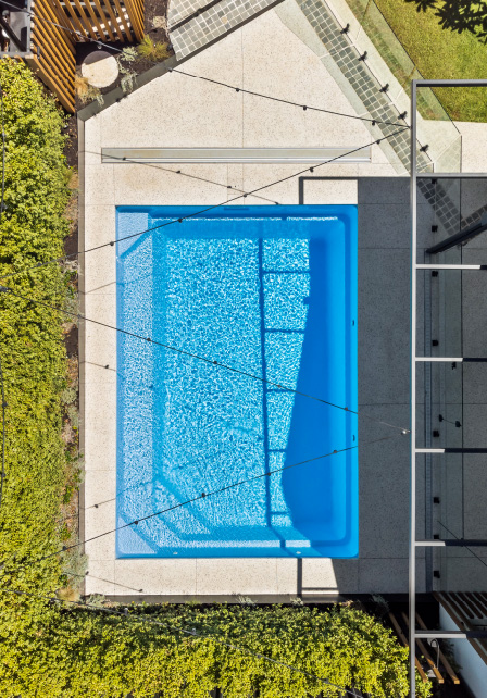 tips-for-first-time-pool-owners-blogimage1-m