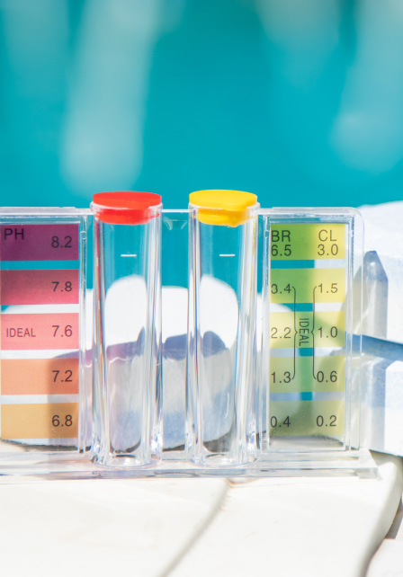 troubleshooting-pool-water-chemistry-blogimage2-m