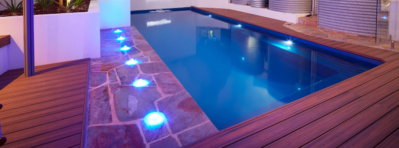 water-features-for-swimming-pools-blogimage1